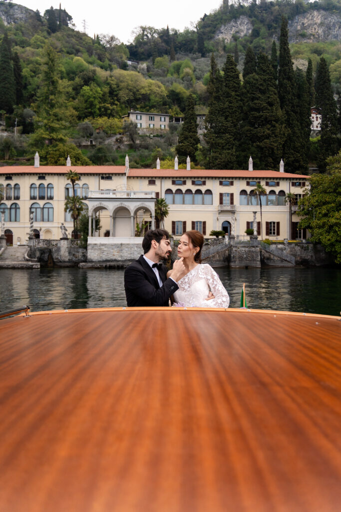 LakeComoBoatWedding